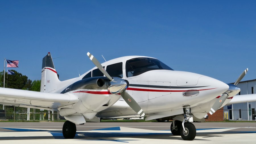 1961 Piper PA-23 Apache Aztec Geronimo Conversion with 200 hp STC
